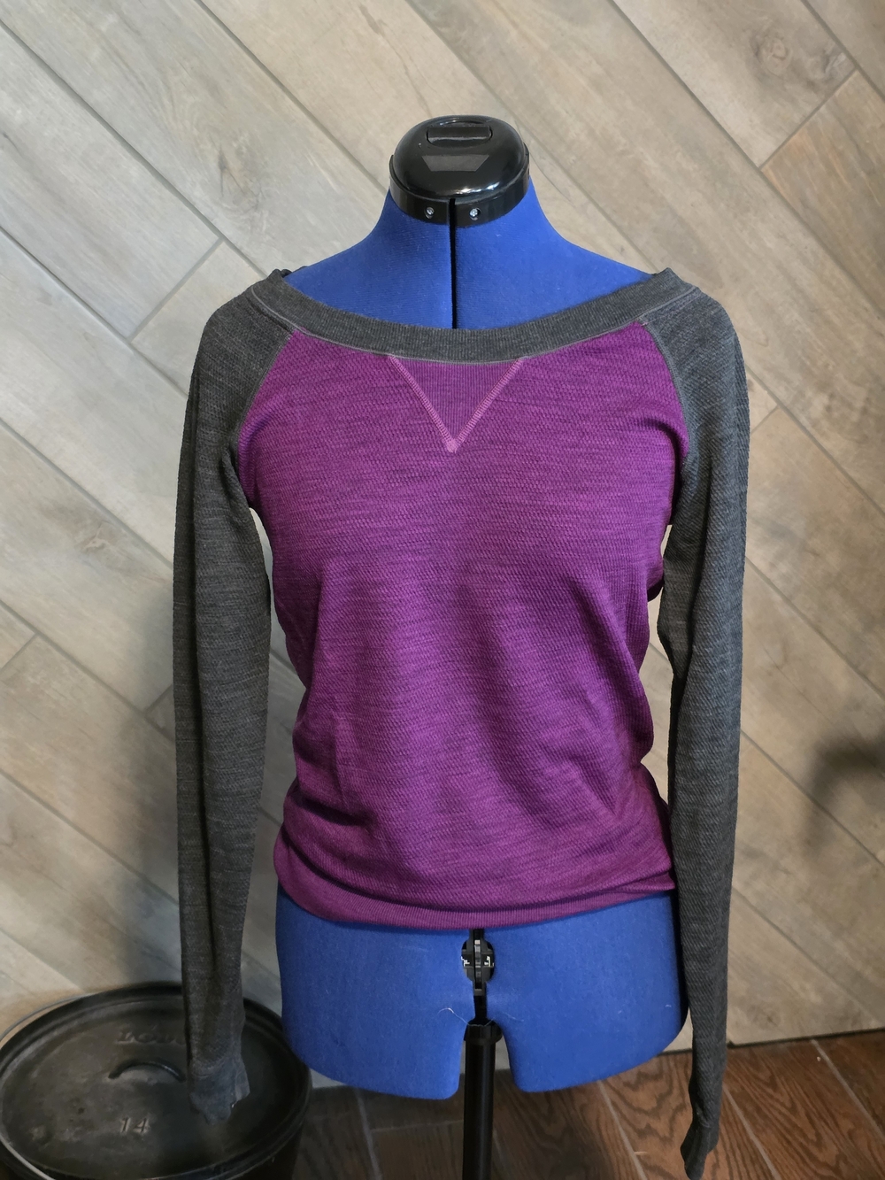 Icebreaker Purple and Gray Crewneck Sweater